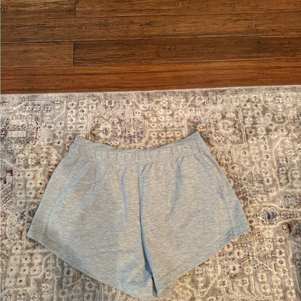 Lululemon Inner Glow High Rise Short - Picture 5 of 6